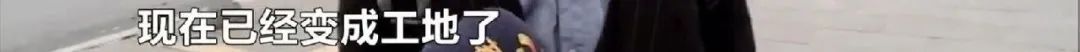 DƬ